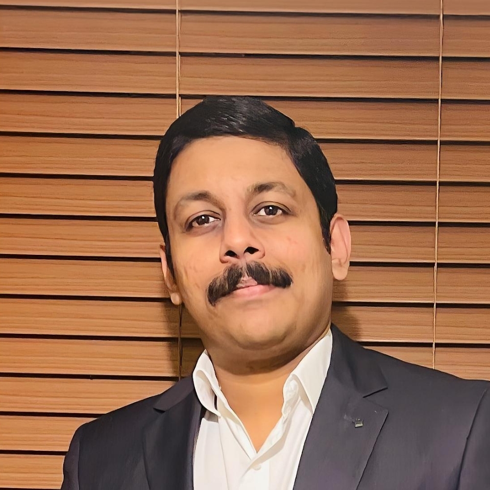 Mr Mathew M Thomas